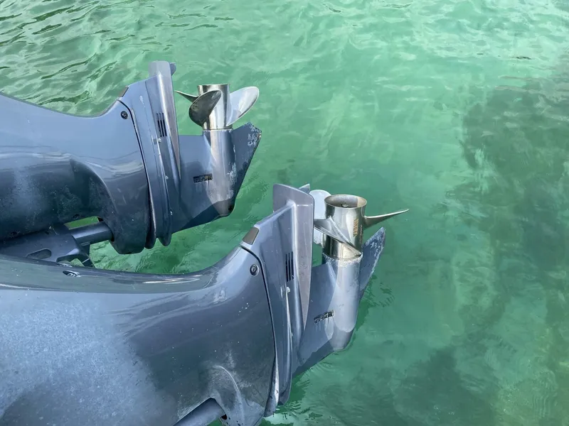 Slide: The Image of Pursuit 266 Dual Console 2021 - 5683144