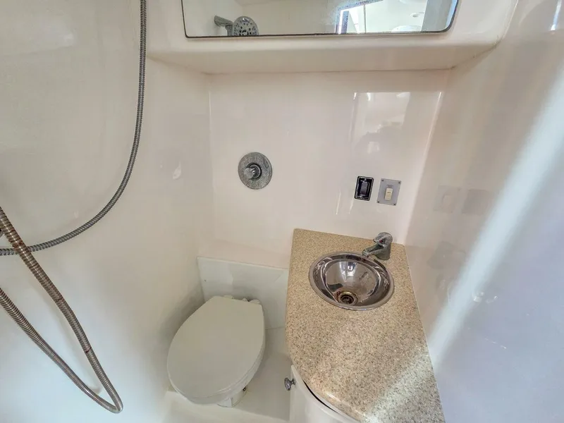 Slide: The Image of Egg Harbor 35' Predator Express 2005 - 5711434