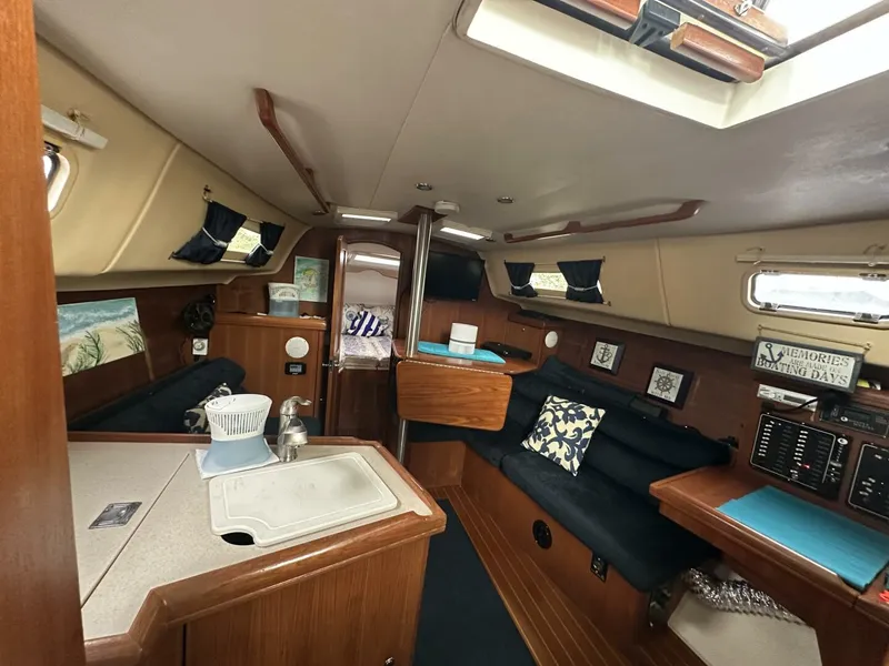 Slide: The Image of Hunter 306 2003 - 5683820