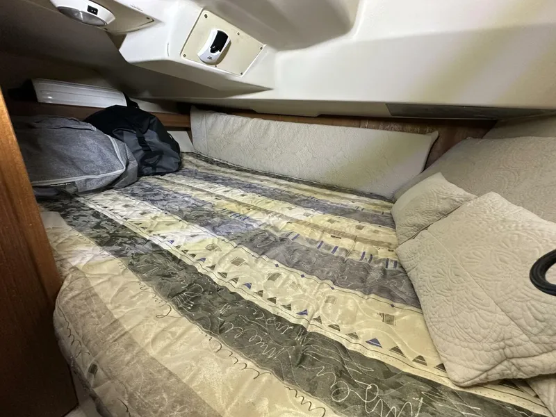 Slide: The Image of Hunter 306 2003 - 5683819