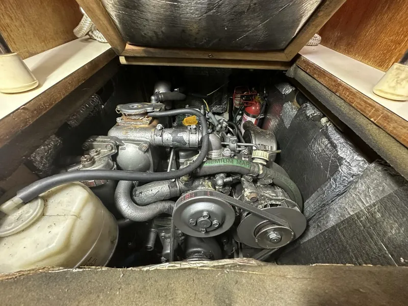 Slide: The Image of Hunter 306 2003 - 5683829