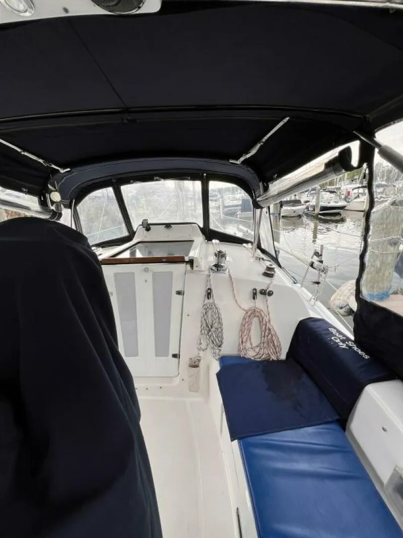 Slide: The Image of Hunter 306 2003 - 5683681