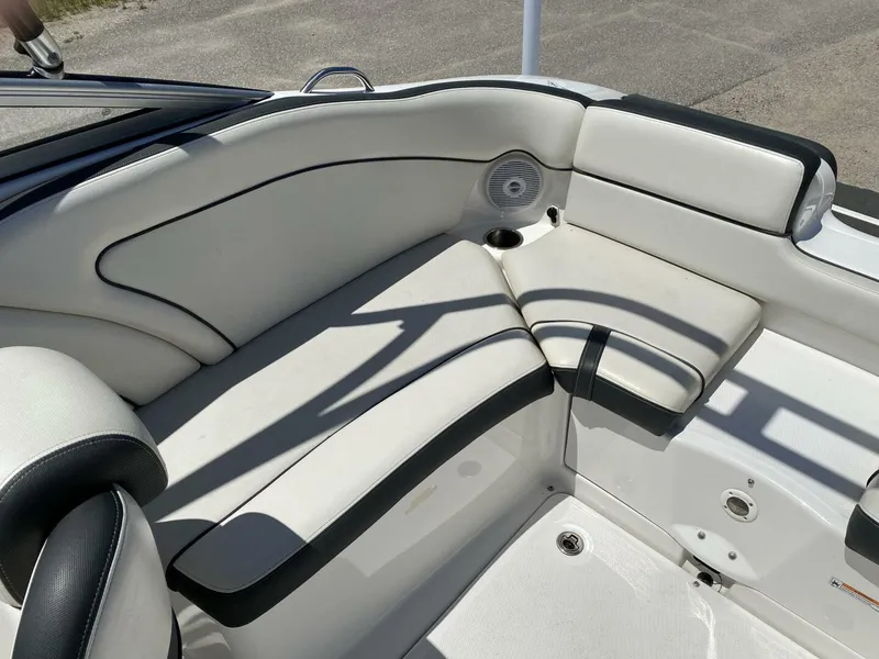 Slide: The Image of Yamaha AR240 HO 2013 - 5683712