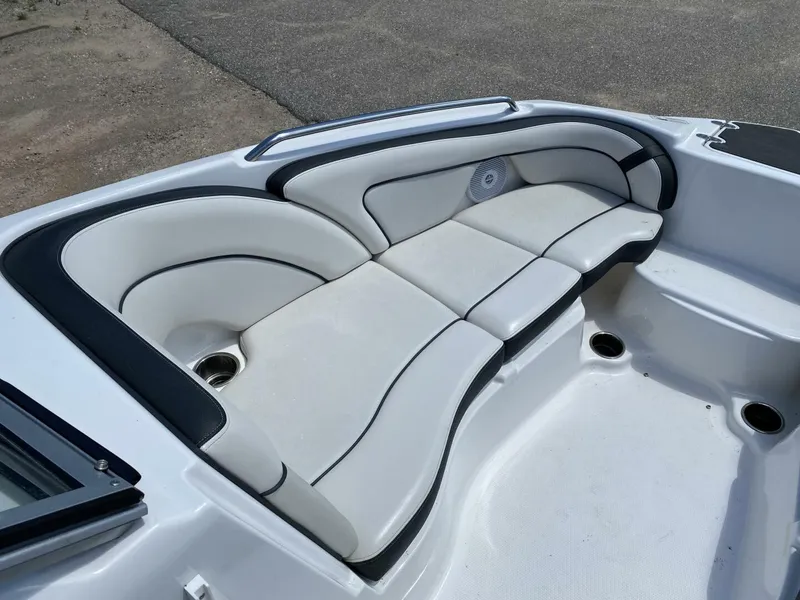 Slide: The Image of Yamaha AR240 HO 2013 - 5683723