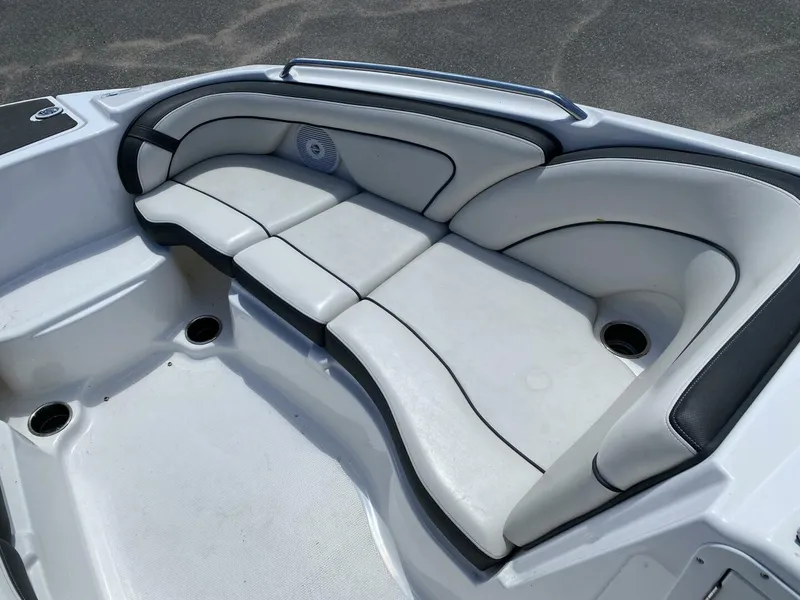 Slide: The Image of Yamaha AR240 HO 2013 - 5683724