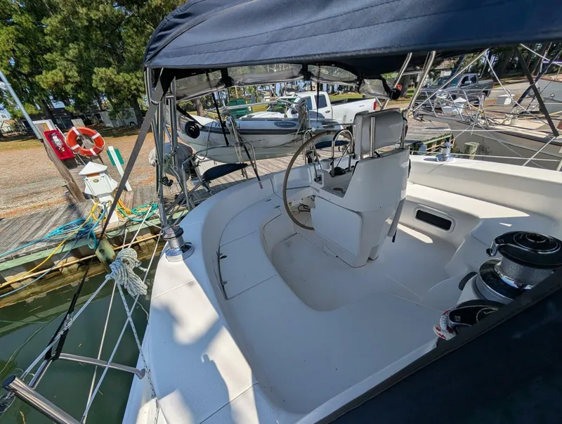 Slide: The Image of Hunter 410 2002 - 5683848