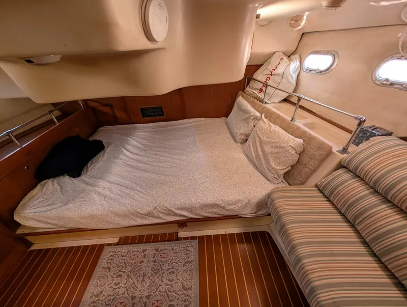 Slide: The Image of Hunter 410 2002 - 5683860