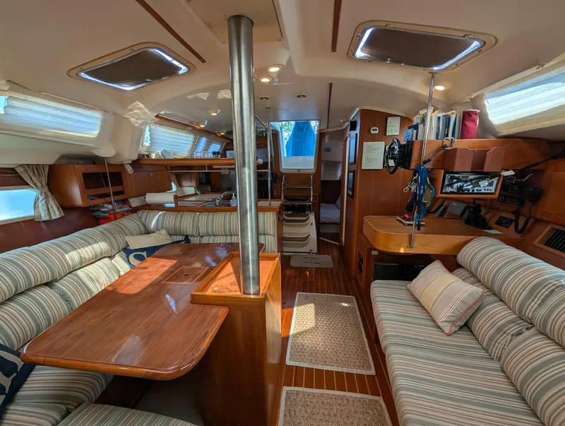 Slide: The Image of Hunter 410 2002 - 5683854