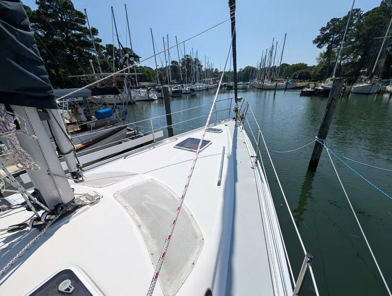 Slide: The Image of Hunter 410 2002 - 5683866