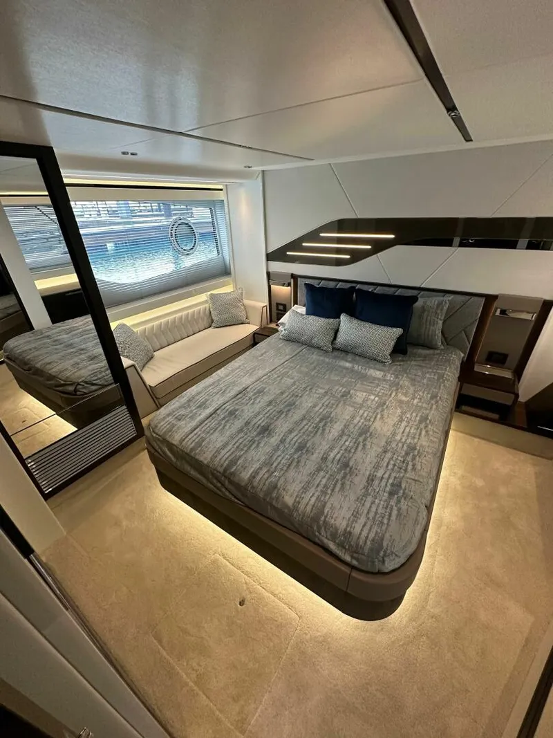 Slide: The Image of Sunseeker 60 Predator EVO 2021 - 5684008