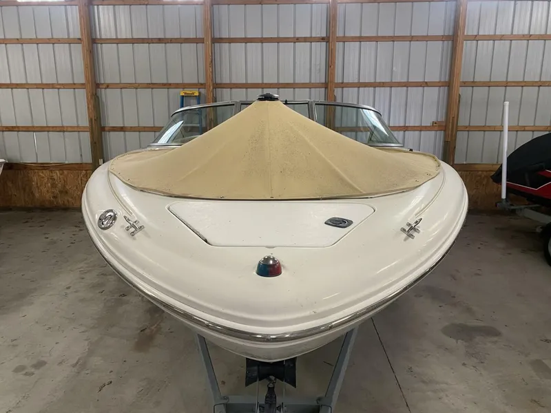 Slide: The Image of Sea Ray 210 Bow Rider 2000 - 5684070