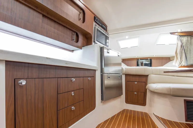 Slide: The Image of 2016 37 Grady White 370 Express Papa's Dream Salon (2) - 5684623