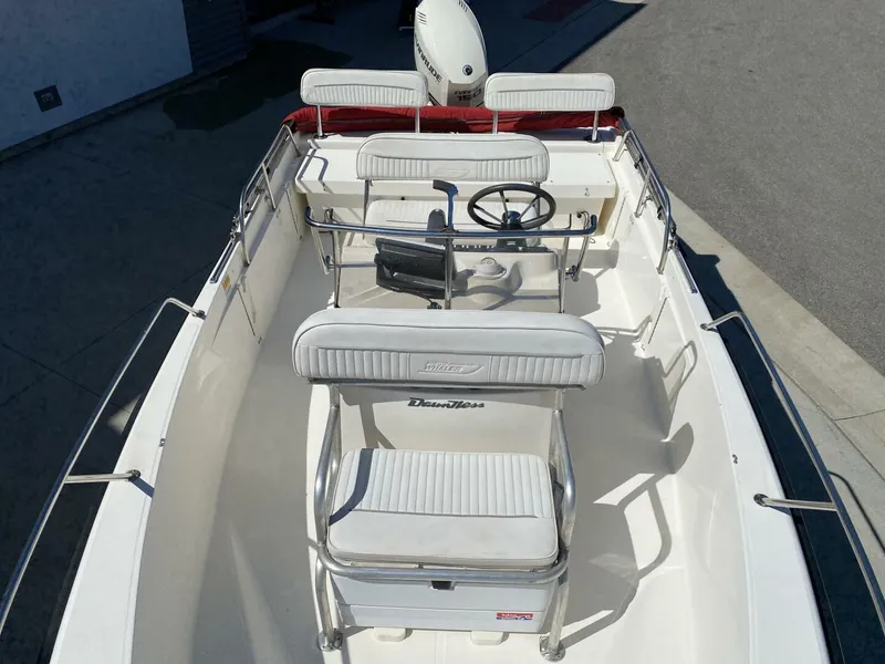 Slide: The Image of Boston Whaler 18 Dauntless 1998 - 5684294