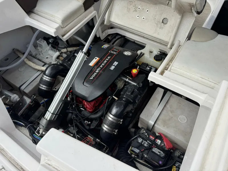 Slide: The Image of Regal 2700 Bowrider 2015 - 5684470