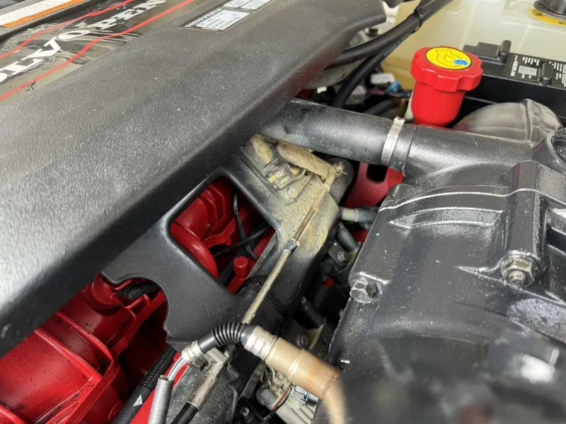 Slide: The Image of Regal 2700 Bowrider 2015 - 5684474