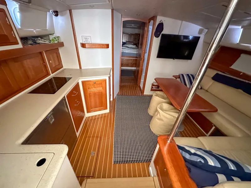 Slide: The Image of MJM 50z 2017 - 5684681