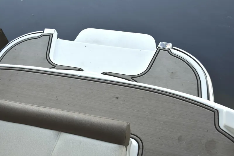 Slide: The Image of Cobalt 200S 2017 - 5684539