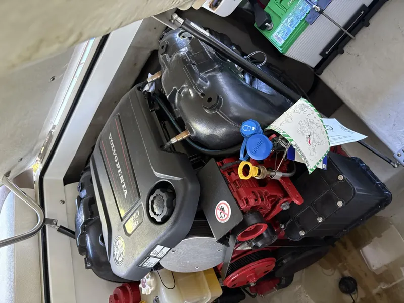 Slide: The Image of Cobalt 200S 2017 - 5684611