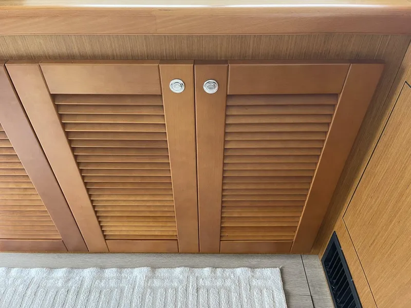 Slide: The Image of Beneteau Swift Trawler 35- Flybridge 2018 - 5685027