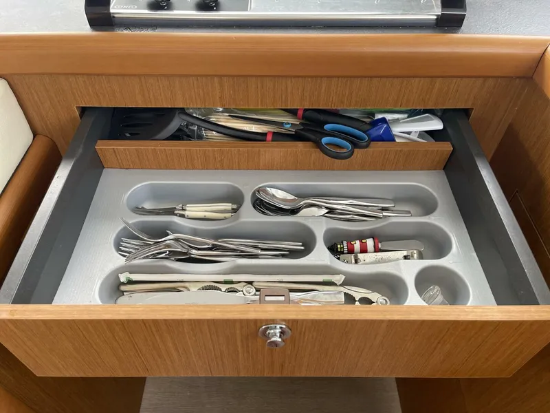 Slide: The Image of Beneteau Swift Trawler 35- Flybridge 2018 - 5685035