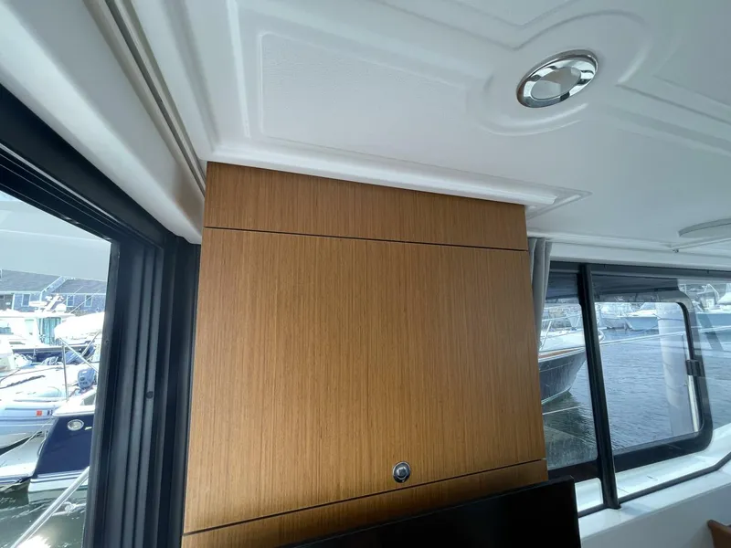 Slide: The Image of Beneteau Swift Trawler 35- Flybridge 2018 - 5684897