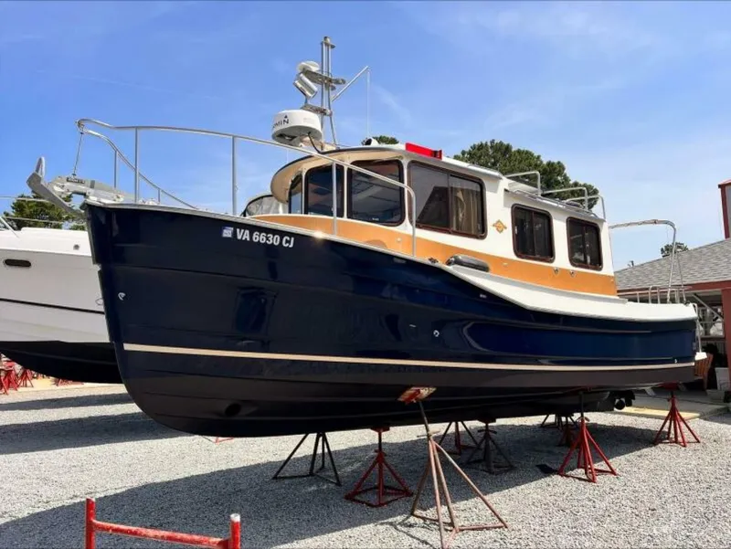 Slide: The Image of Ranger Tug R-27 2015 - 5684714