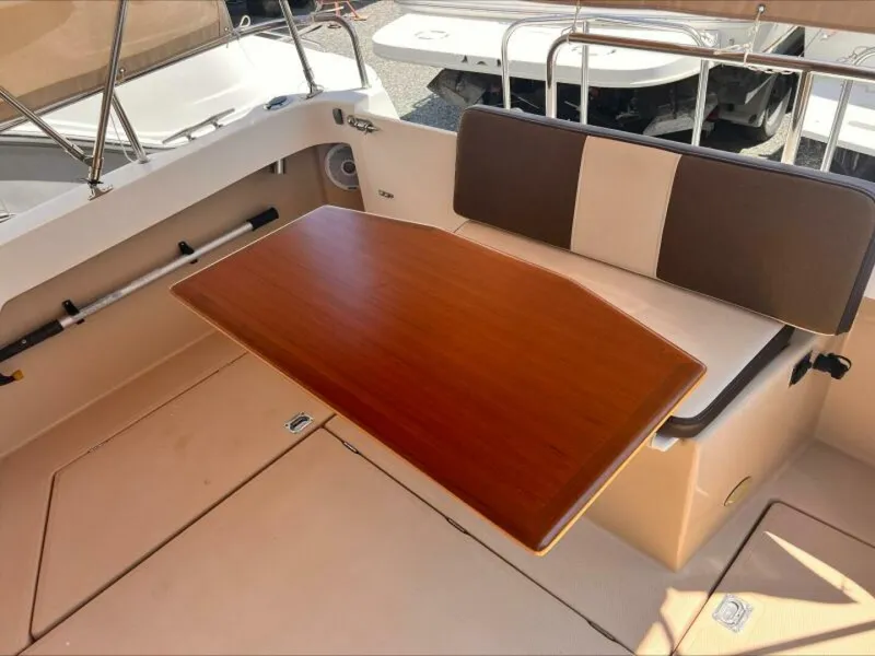 Slide: The Image of Ranger Tug R-27 2015 - 5684775