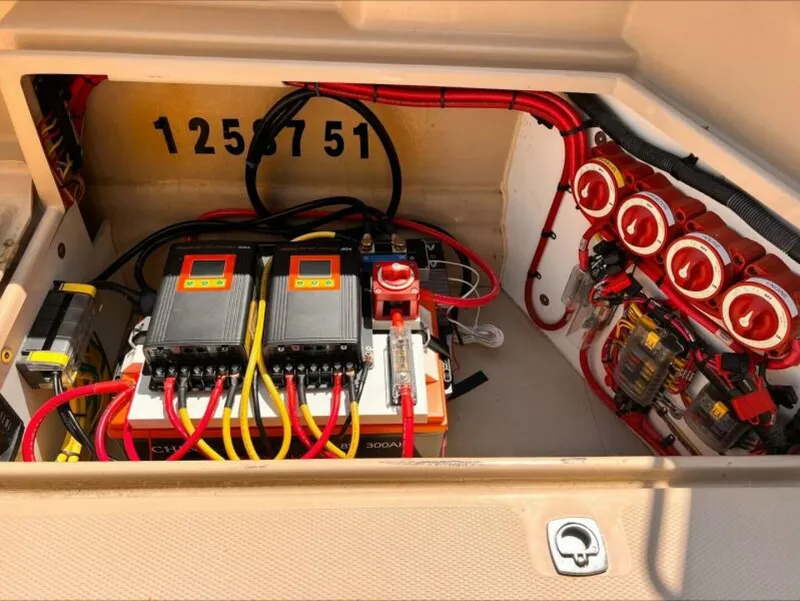 Slide: The Image of Ranger Tug R-27 2015 - 5684781