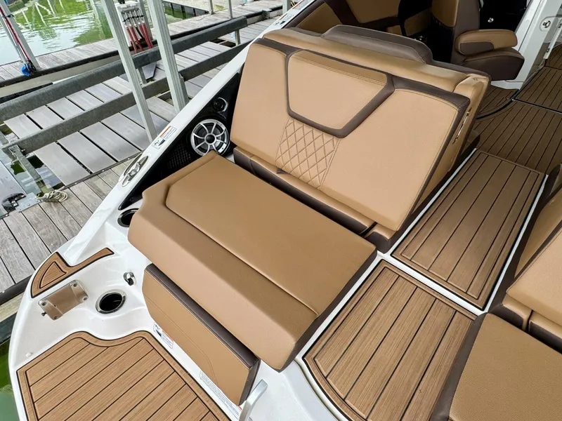 Slide: The Image of Yamaha 252 SD 2024 - 5685405