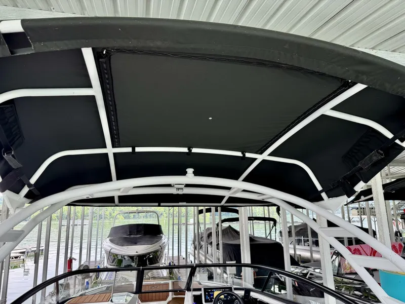 Slide: The Image of Yamaha 252 SD 2024 - 5685433