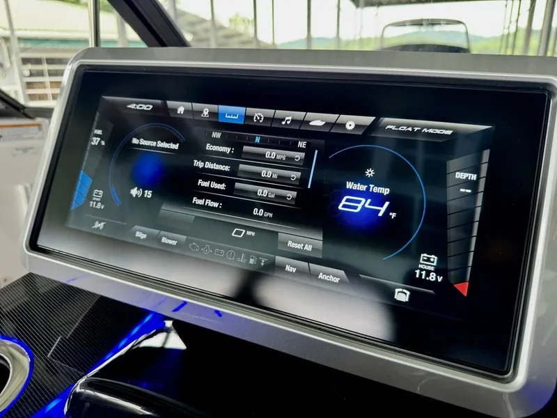 Slide: The Image of Yamaha 252 SD 2024 - 5685451