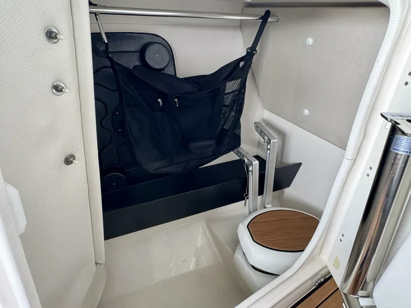 Slide: The Image of Yamaha 252 SD 2024 - 5685463