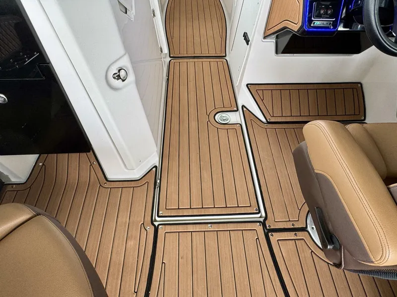 Slide: The Image of Yamaha 252 SD 2024 - 5685464