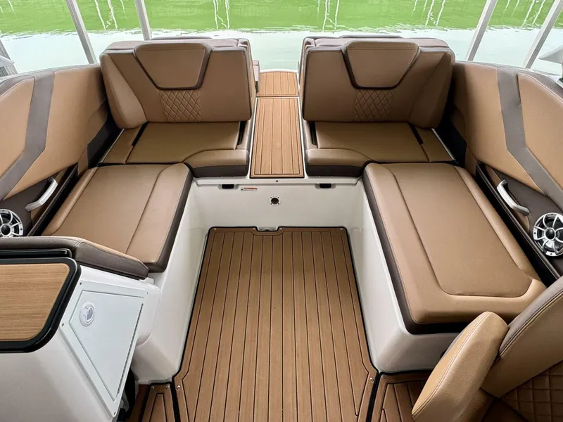 Slide: The Image of Yamaha 252 SD 2024 - 5685482