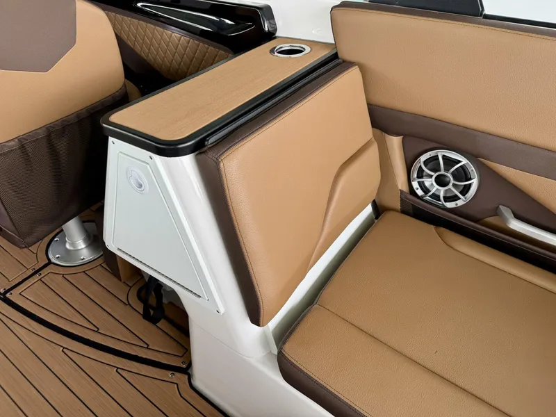 Slide: The Image of Yamaha 252 SD 2024 - 5685484