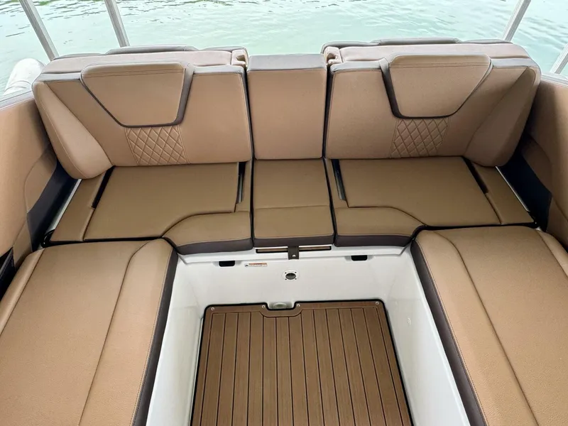 Slide: The Image of Yamaha 252 SD 2024 - 5685496