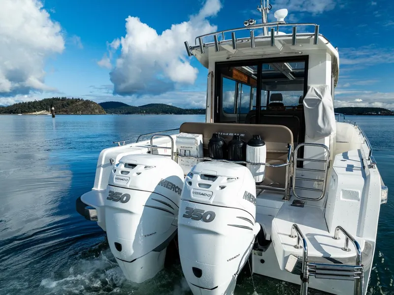 Slide: The Image of Nimbus C11 2021 - 5685822