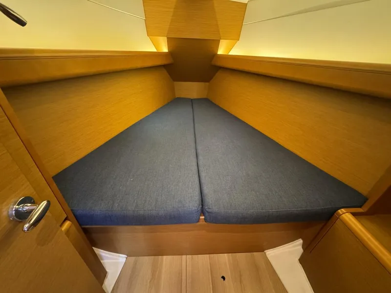 Slide: The Image of Jeanneau Sun Odyssey 389 2018 - 5895671