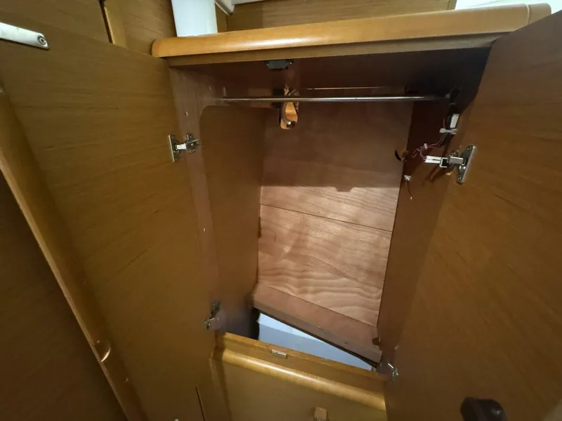 Slide: The Image of Jeanneau Sun Odyssey 389 2018 - 5895673