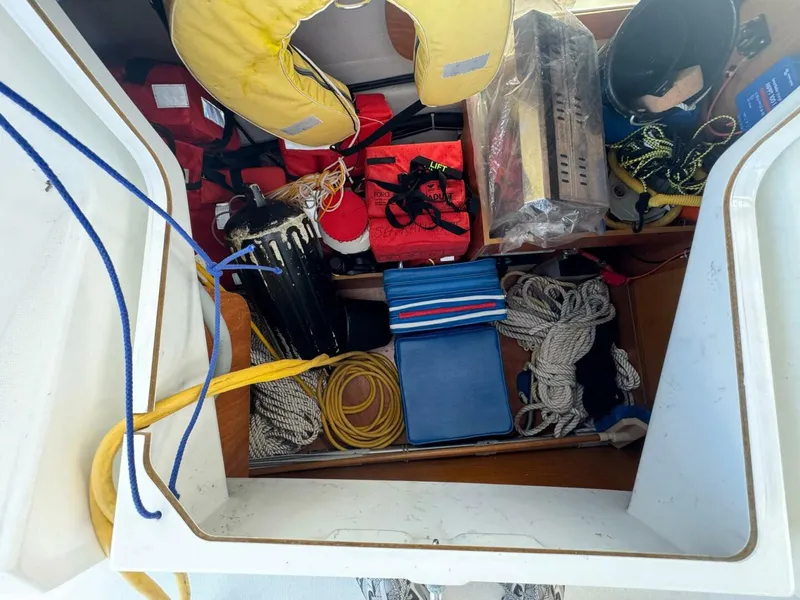 Slide: The Image of Jeanneau Sun Odyssey 389 2018 - 5895683