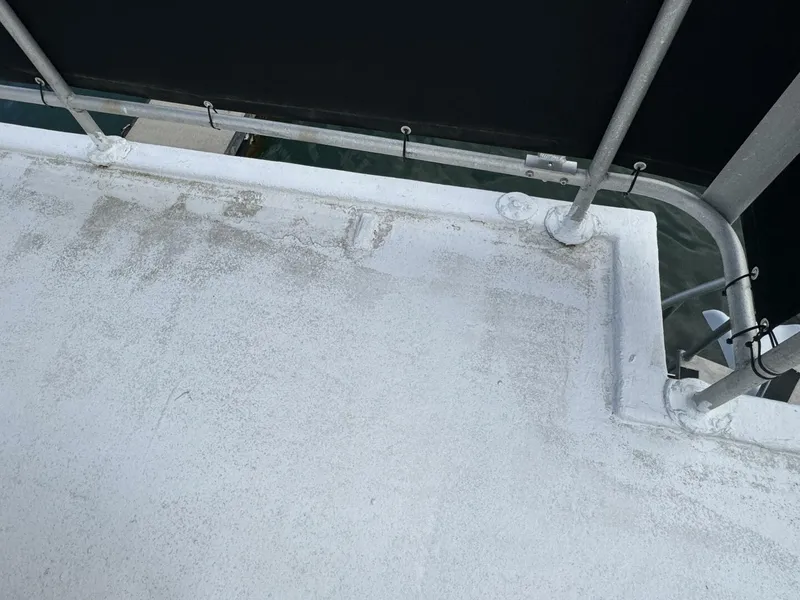 Slide: The Image of Aqua Chalet 16 x 68 Widebody 1999 - 5686361