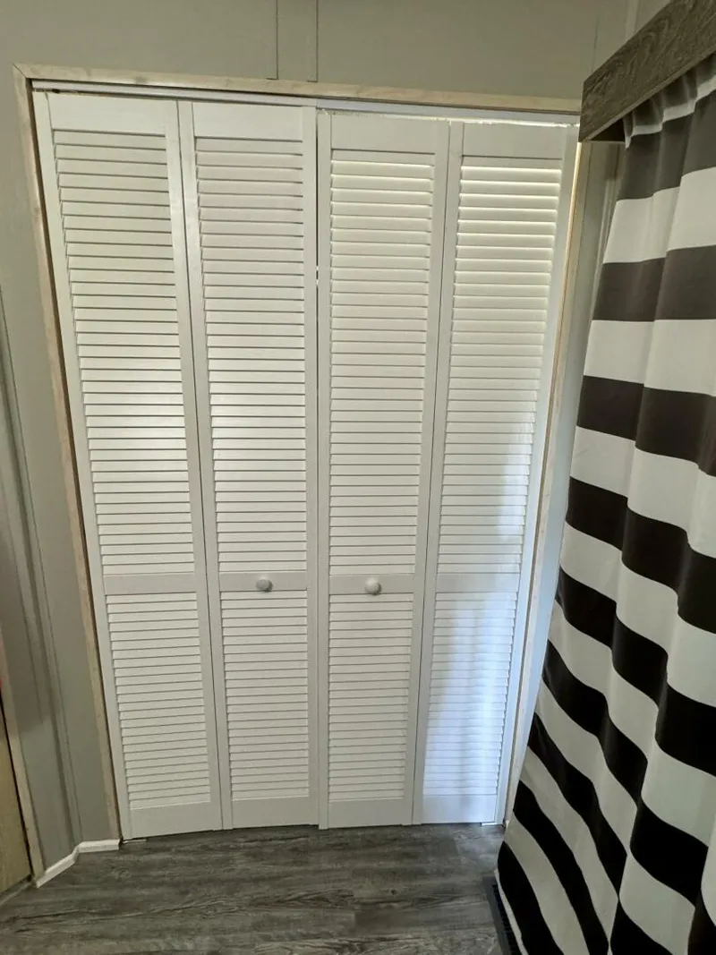 Slide: The Image of Aqua Chalet 16 x 68 Widebody 1999 - 5686318