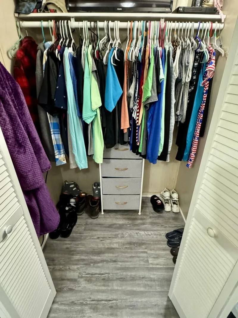 Slide: The Image of Aqua Chalet 16 x 68 Widebody 1999 - 5686319