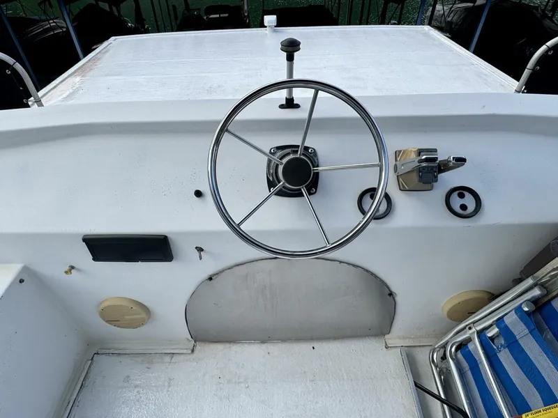 Slide: The Image of Aqua Chalet 16 x 68 Widebody 1999 - 5686352