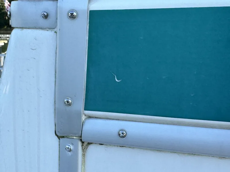 Slide: The Image of Gibson 37 Sport Series 1995 - 5686539