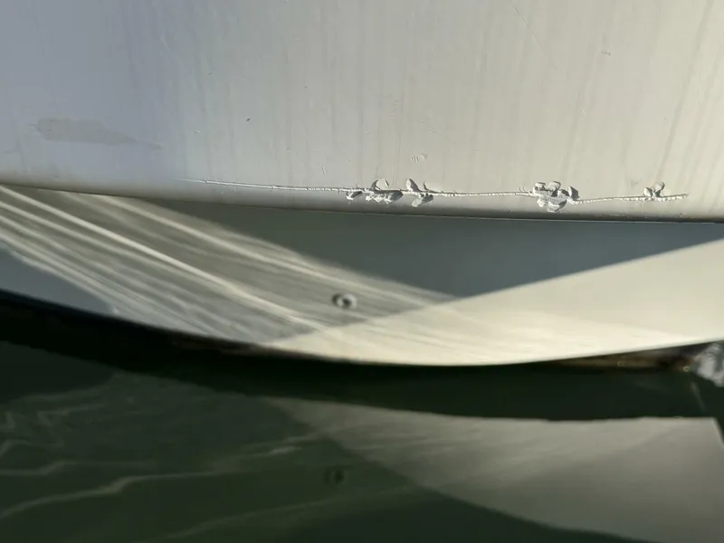 Slide: The Image of Gibson 37 Sport Series 1995 - 5686545