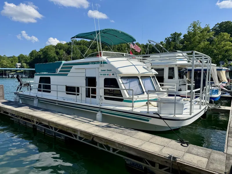 Slide: The Image of Gibson 37 Sport Series 1995 - 5686439