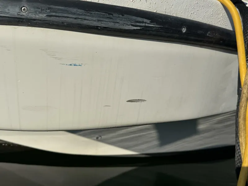 Slide: The Image of Gibson 37 Sport Series 1995 - 5686547