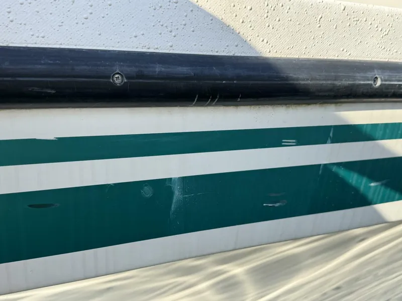 Slide: The Image of Gibson 37 Sport Series 1995 - 5686548