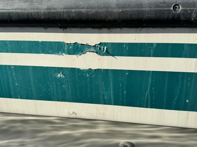 Slide: The Image of Gibson 37 Sport Series 1995 - 5686559